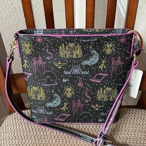 Disney Dooney & Bourke Alladin on Broadway crossbody - Picture 2 of 6